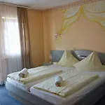 Hotel Rothbacher Hof 3*