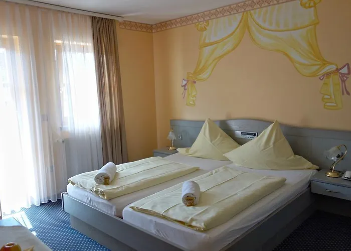 Отель Rothbacher Hof 3*